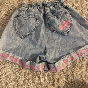Hot Topic Strawberry Denim Shorts 🍓 Elastic Waist Y2K